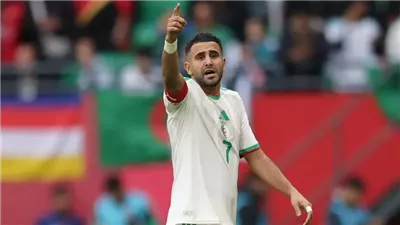 أرقام من الكان.. محرز أكثر لاعب جزائري مشاركة في المباريات تاريخيا