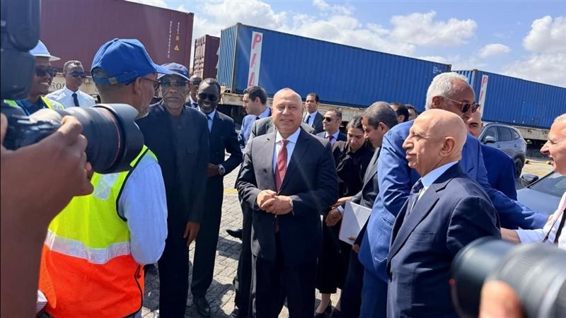 جانب من الزيارة 
