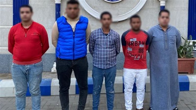 المتهمين 