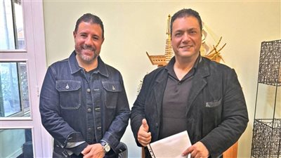  مراد مكرم يخوض تجربة الغناء بالتعاون مع المنتج ريتشارد الحاج