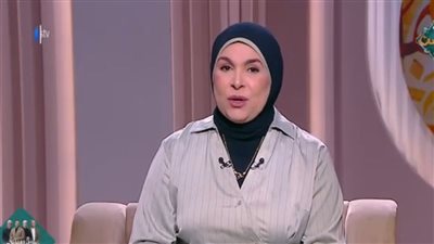 استشارية أسرية تحذر من أساليب تربوية خاطئة تصنع طفلًا مكسورًا أو عدوانيًا