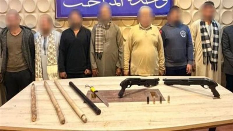 المتهمين 