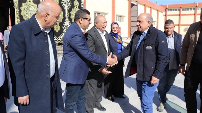  وزير الكهرباء والطاقة المتجددة