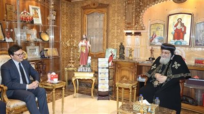 البابا تواضروس يستقبل وزير الثقافة للتهنئة بعيد الميلاد المجيد وتعزيز التعاون