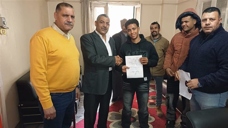 تسليم عقود عمل ببني سويف 