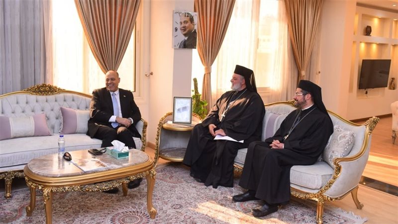 وزير العمل محمد جبران