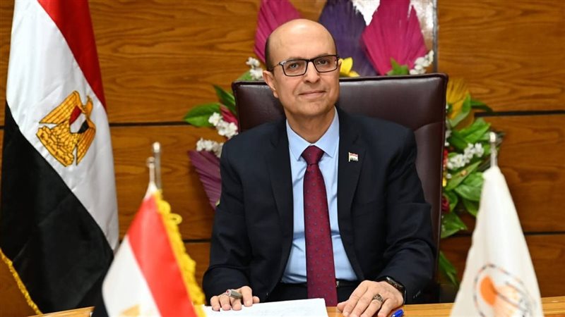 رئيس جامعة أسيوط 