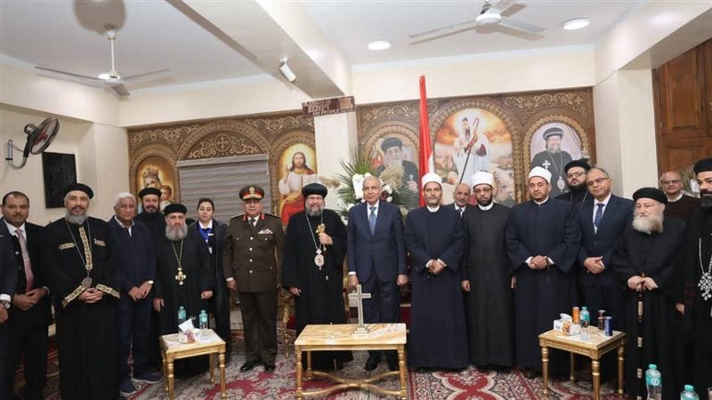 محافظ المنيا ومطرانية ديرمواس