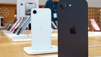 «آبل» تُغير قواعد اللعبة.. iPhone 17e بتصميم رائع وسعر بسيط