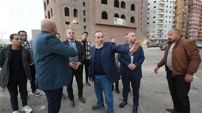محافظ أسيوط يتفقد أعمال تطوير ورصف شارع ترعة عبد الله بحي غرب 