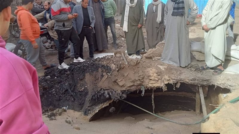 هبوط أرضى بالعياط 