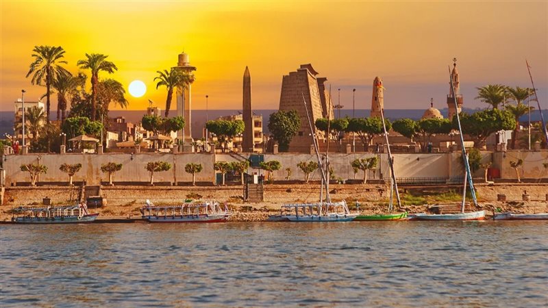 المقاصد السياحية 