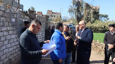 حملة لإزالة تعديات خرسانية بقرية مجول ضمن الموجة 28 بالقليوبية