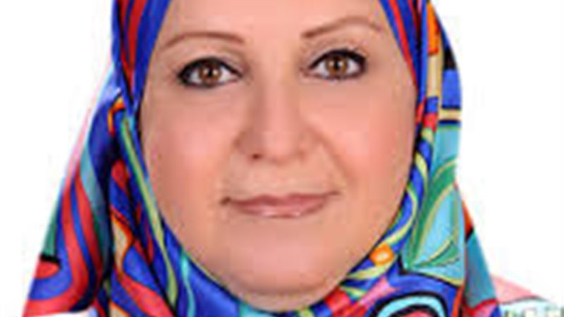 عادلة محمد عبد السلام رجب أستاذ بقسم الاقتصاد