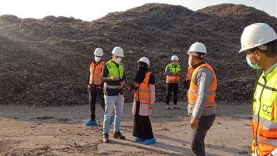 محافظ الإسماعيلية يتابع منظومة النظافة والزيارة الميدانية لمصنع تدوير المخلفات بأبو بلح