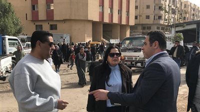 نائب محافظ القاهرة تتفقد سوق تحيا مصر بالتبة بمدينة نصر