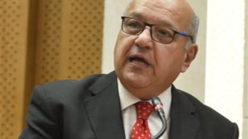 الدكتور محمد الوحش 