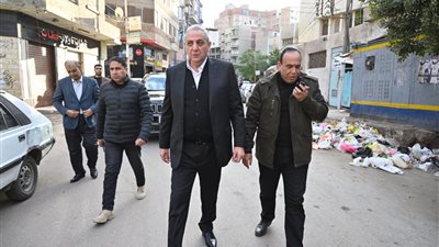 محافظ الغربية في شوارع طنطا.. جولة مفاجئة لإعادة الانضباط ورفع الإشغالات