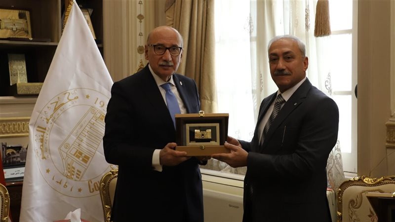 جانب من الزيارة 