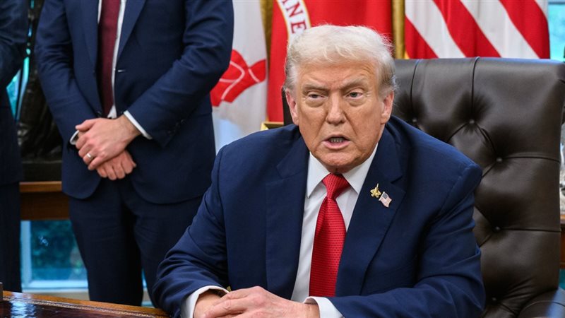 الرئيس ترامب 