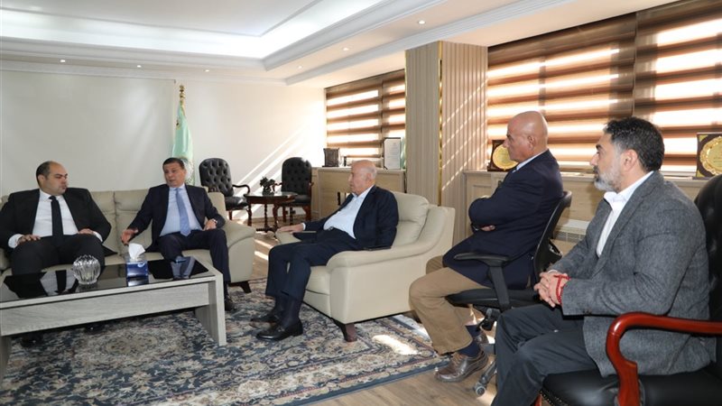 وزير الزراعة
