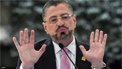 الكشف عن مؤامرة لاغتيال رئيس كوستاريكا.. القصة الكاملة