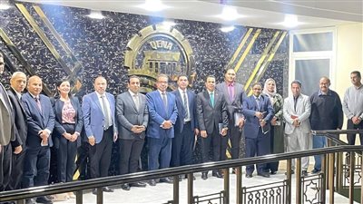 جامعة قنا تشارك في اجتماع المحافظة لدعم نظم المعلومات الجغرافية وخطط التنمية