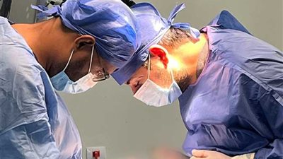 جراحة دقيقة تنقذ مريضاً بمستشفى المحلة العام بعد إصابة بالغة جراء اعتداء حمار