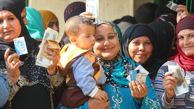 أسر مستفيدة من تكافل وكرامة
