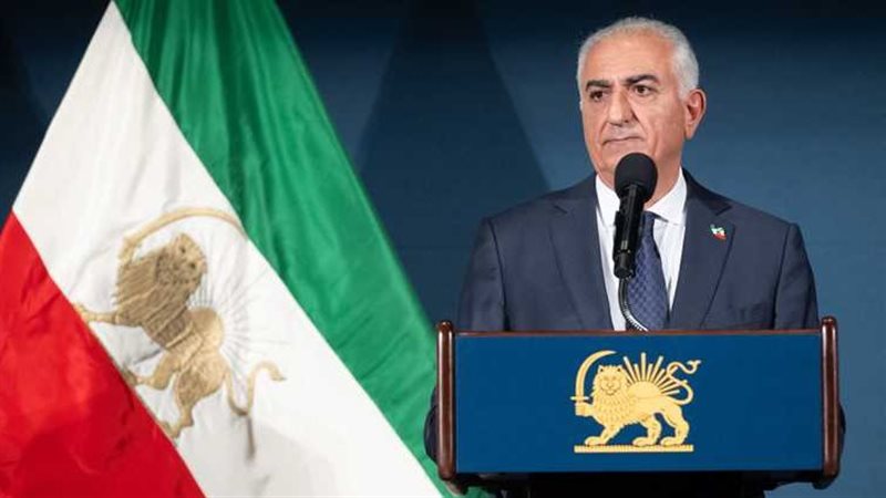المعارض الإيراني رضا بهلوي