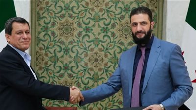 تمهيدا للقاء أحمد الشرع.. قائد 