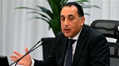 «مدبولي» يتابع تنفيذ إجراءات تطوير مرفق مياه الشرب والصرف الصحي