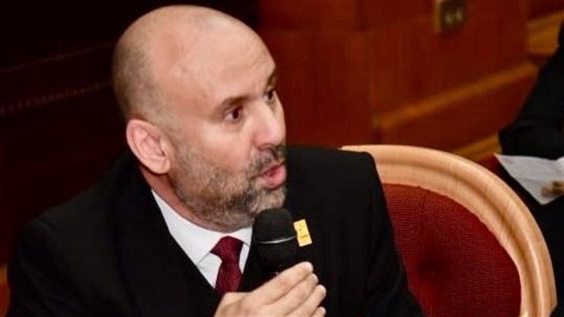 النائب باسم كامل أمين عام الحزب المصري الديمقراطي الاجتماعي 