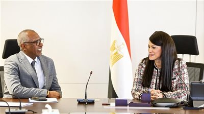 وزيرة التخطيط تُكرم المدير القُطري للصندوق الدولي للتنمية الزراعية إيفاد