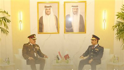 رئيس الأركان يعود إلى أرض الوطن عقب مشاركته في فعاليات معرض ومؤتمر الدوحة للدفاع البحري