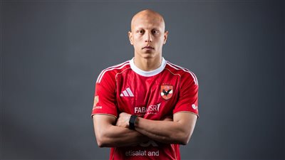 الأهلي يضم عمرو الجزار لمدة 4 مواسم ونصف قادما من البنك 