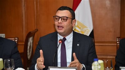 وزير الإسكان: مجتمعات عمرانية متكاملة ودعم يصل إلى 160 ألف جنيه للفئات غير القادرة