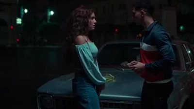 مسلسل بطل العالم الحلقة 5.. خروج عصام عمر وجيهان الشماشرجي من الحبس