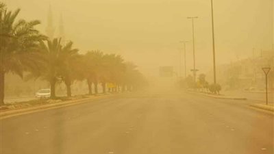 رياح مثيرة للأتربة وفرص أمطار.. تنويه عاجل بشأن طقس الساعات المقبلة  