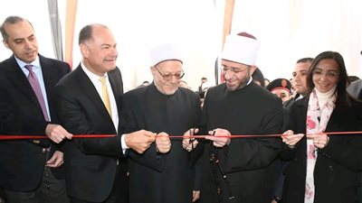 وزيرا الأوقاف وشئون المجالس النيابية يفتتحانن المسجد الرئيسي بقرية أم صابر بالبحيرة