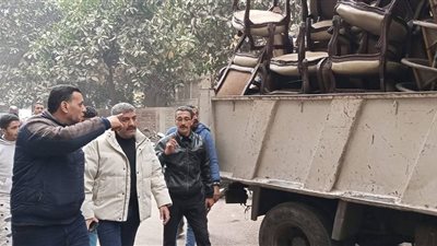 حملة مكبرة لإزالة الإشغالات أمام الحركة المرورية بنطاق حي الدقي