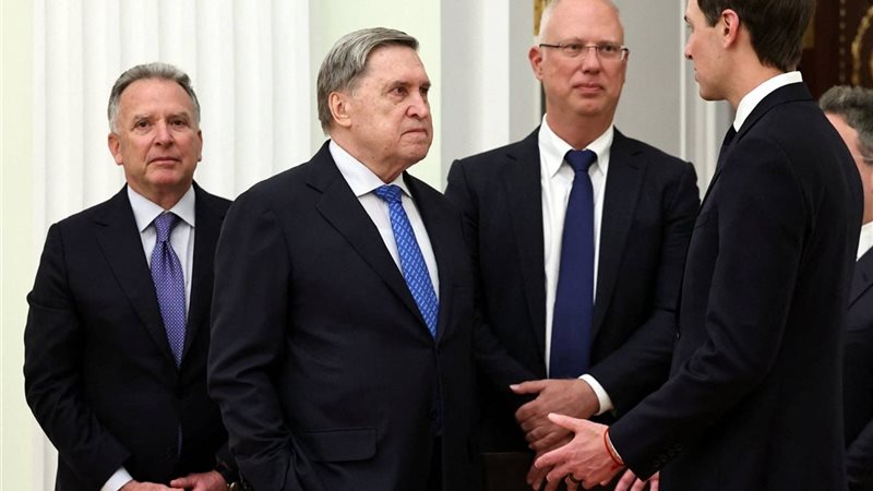  ستيف ويتكوف وجاريد كوشنر والمبعوث الرئاسي الروسي