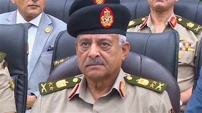 القوات المسلحة تهنئ وزير الداخلية بمناسبة الإحتفال بذكرى عيد الشرطة