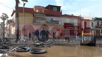 البحر يبتلع جنوب إيطاليا.. غرق ثلاث مدن وإعلان حالة الطوارئ