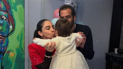 في أجواء عائلية.. سلمى أبو ضيف تحتفل بعيد ميلاد ابنتها «صوفيا»
