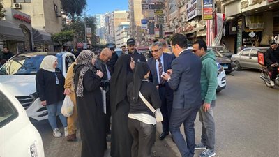 محافظ الدقهلية يوجه باستمرار تكثيف أعمال النظافة ورفع الإشغالات بشوارع المنصورة 