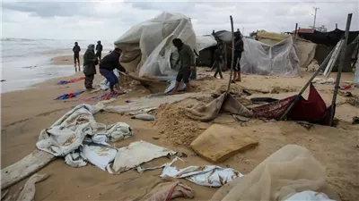 غزة بعد 100 يوم من وقف النار: مدينة أشباح تحت الرماد والمطر
