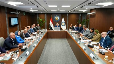 وزير البترول يعتمد الموازنات الاستثمارية لشركتي السويس والنصر للبترول 2026-2027