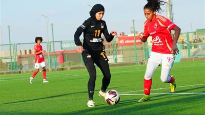 دوري الكرة النسائية.. قمة نارية بين مسار والأهلي اليوم في الأسبوع الـ20
