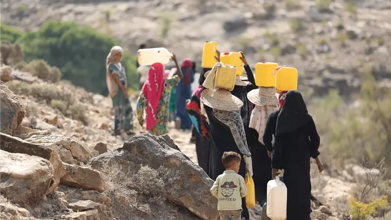 نزوح 400 اسرة في اليمن